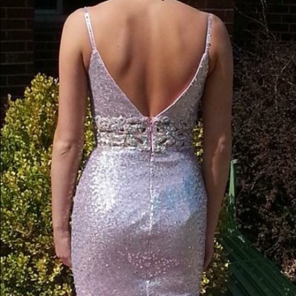MacDuggal Formal Dress Size 4 - Picture 2 of 3